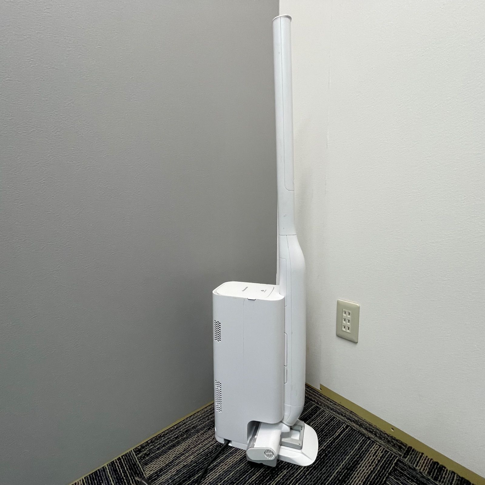 パナソニック★掃除機★MC-NS10K★2022年製★バッテリ新品と大差なし★2 パナソニック☆掃除機☆MC-NS10K☆2022年製☆バッテリー新品と同等