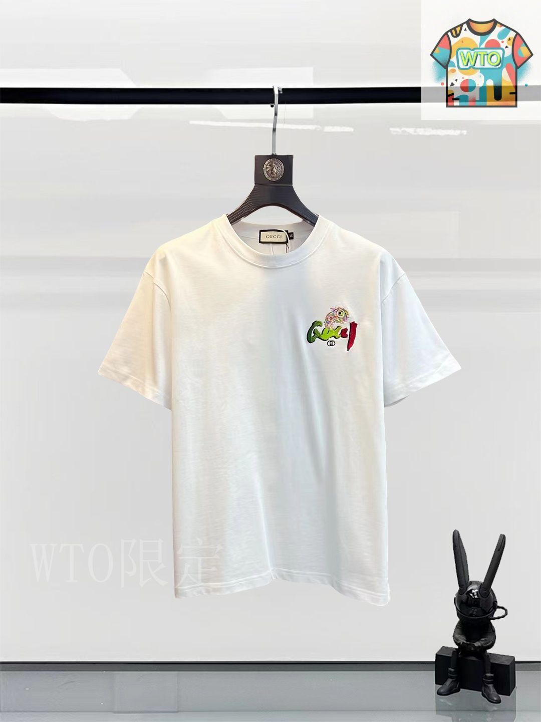 今日特価】GUCCI 25SS 刺繍ロゴ シャツ-2 - メルカリ