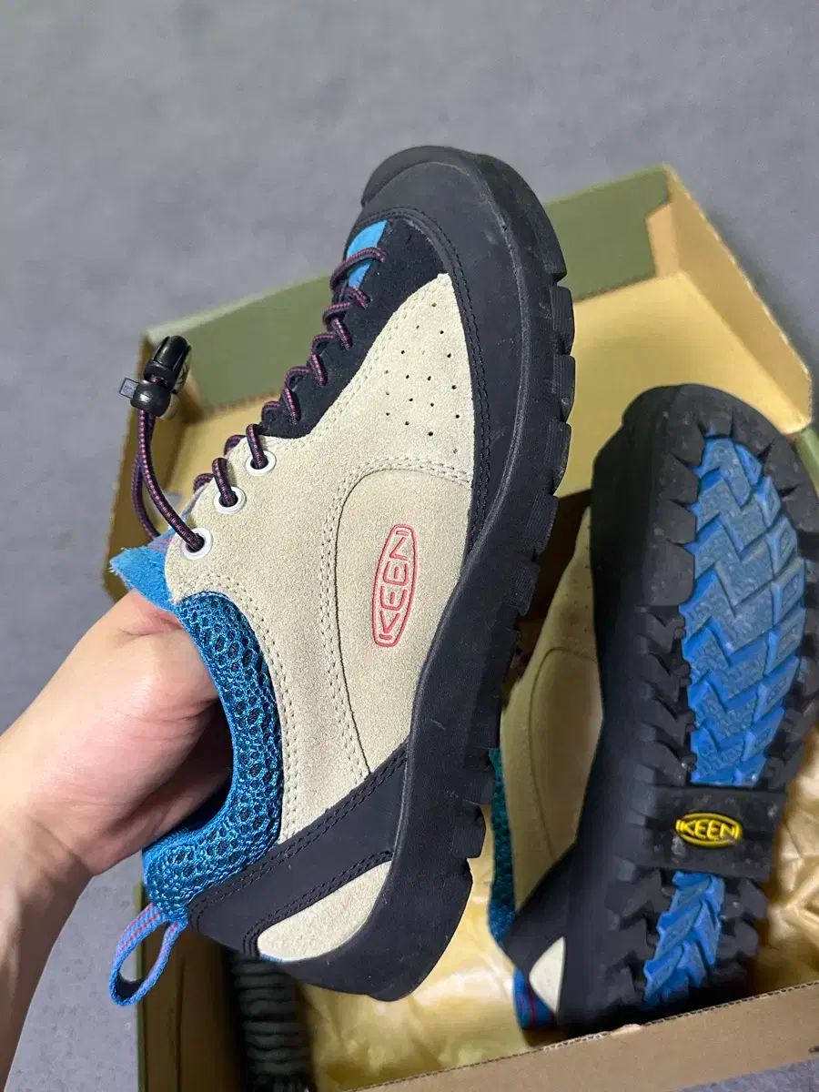 KEEN キーン ジャスパー ブルー 235 HRDEVELOPMENT_JP