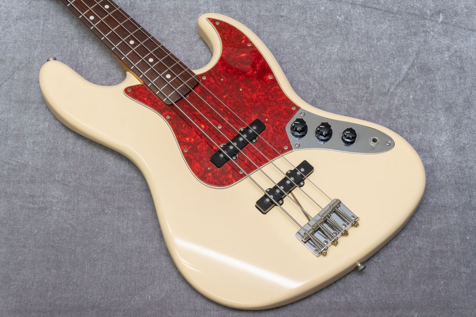 used】Fender Japan / JB62-75US 3TS 1997-2000 4.230kg used】Fender Japan / JB62-75US 3TS 1997-2000 4.230kg