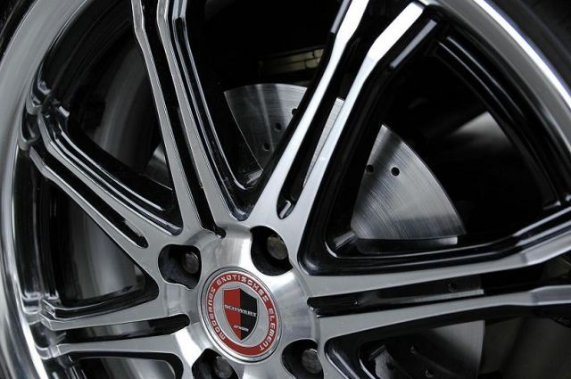 軽自動車用 フェイクロータースペーサー ３．０ｍｍ厚スリット