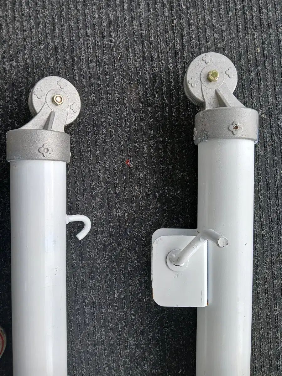 족구用支柱金物式