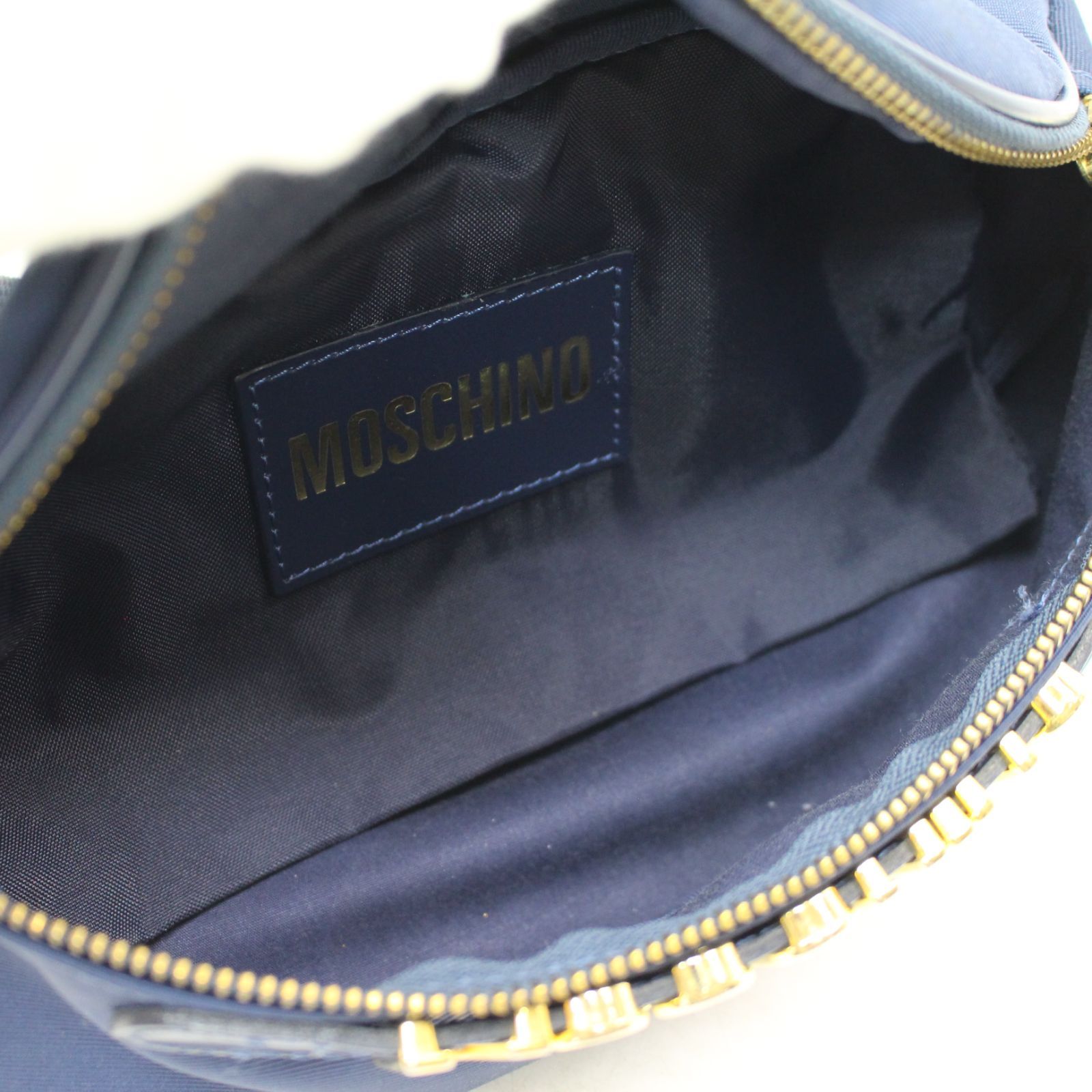 MOSCHINO モスキーノ