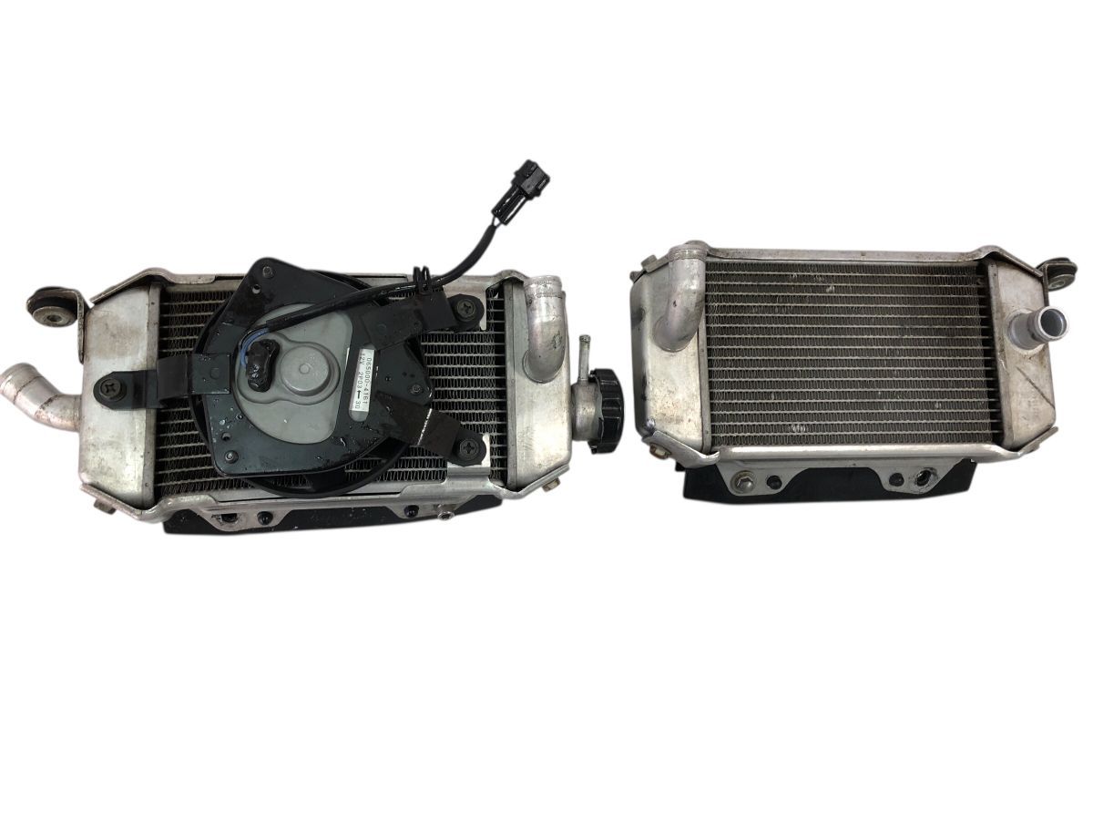 Kawaski DトラッカーＸ LX250V ラジエーター ファン カバー セット ファン作動OK 見た目変形無さそう 2746-M5783