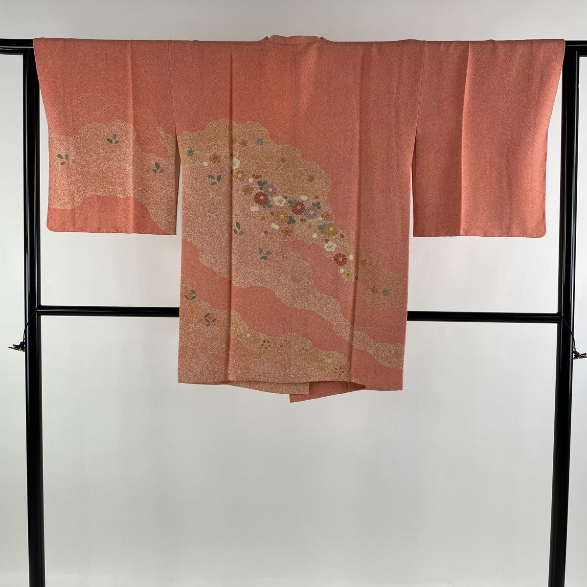 道行 名品 松井青々 落款 菊 七宝 金彩 サーモンピンク 身丈85.5cm 裄