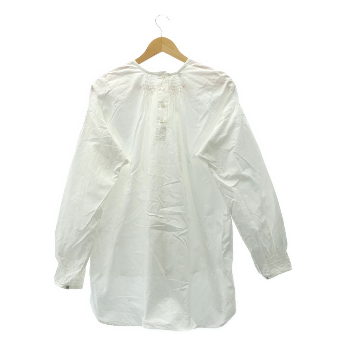 プルオーバーブラウス