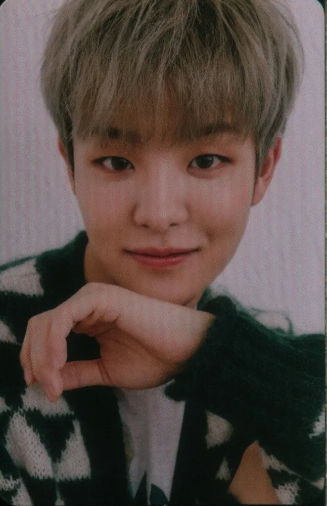 Jihoon – The First Step: Treasure Effect Album PC photocard photocard