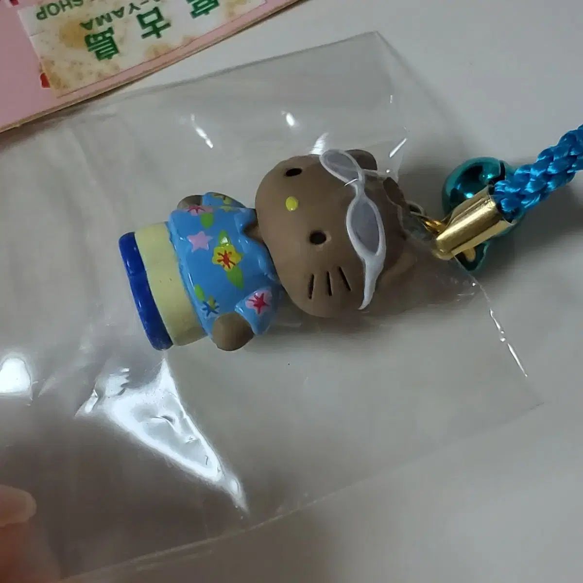 新品未開封‼️レアアイテム　沖縄限定 日焼けキティ&ダニエル ファスナーマスコット 日焼け キティ キティ＆ダニエル ファスナーマスコット 2002年