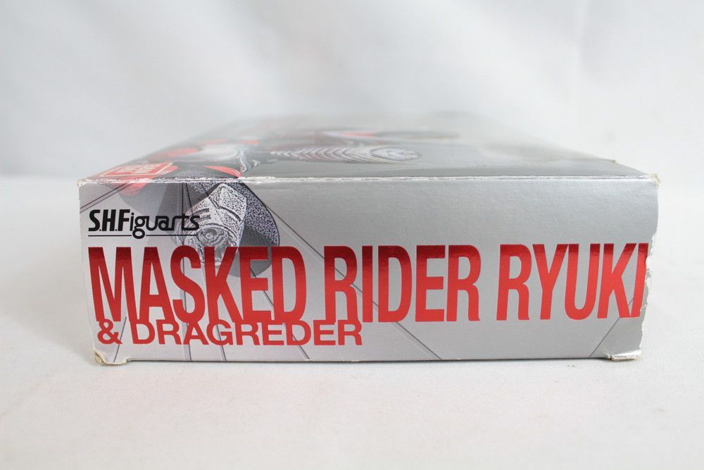 S.H.Figuarts