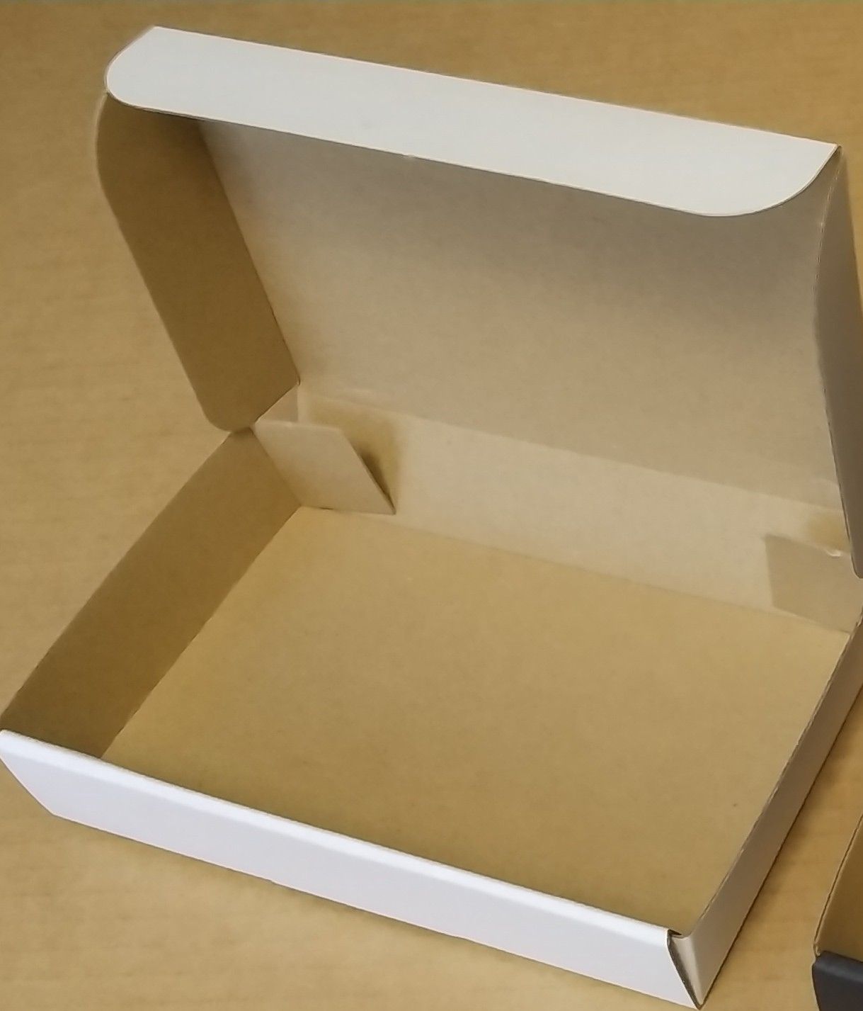 新品未使用両面白40枚小型ダンボール箱ゆうパケット 定形外郵便(規格内 