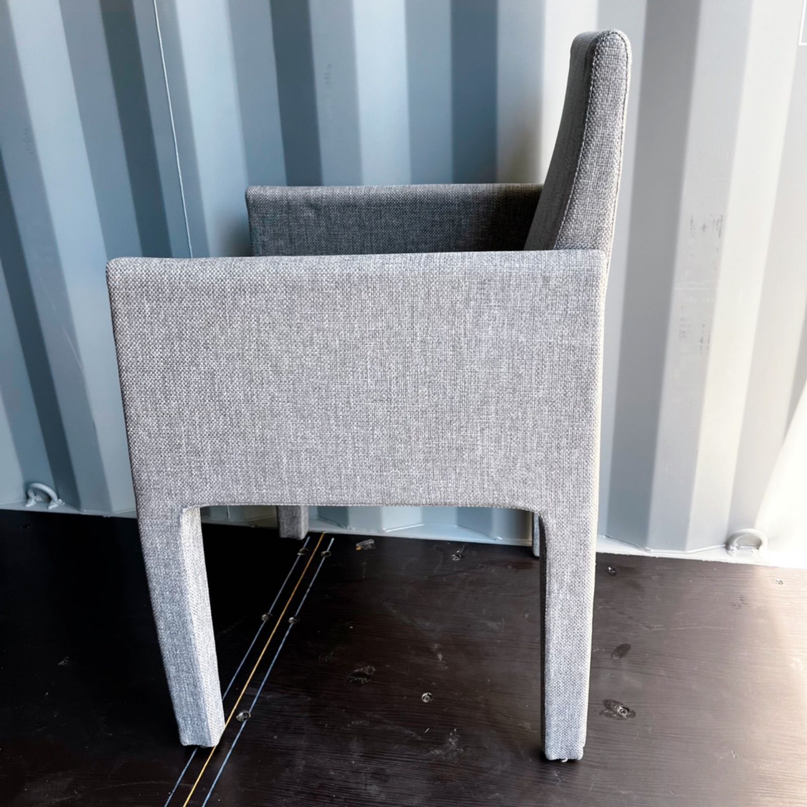 取付無料！アルフレックス FE エフィー グレーファブリックダイニングチェア2脚 取付無料！アルフレックス FE エフィー グレーファブリックダイニング