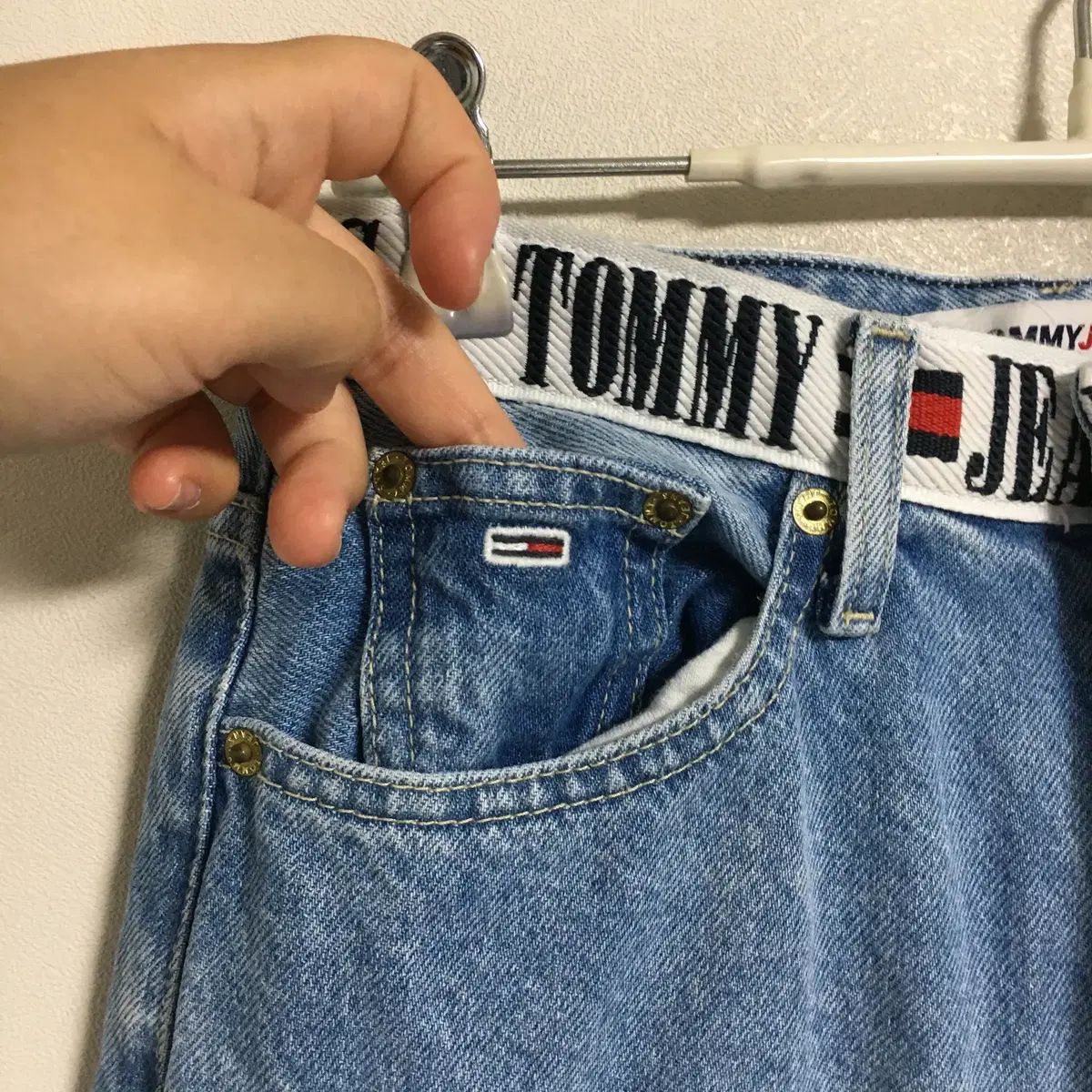 Tommy Hilfiger トミーヒルフィガー 23SS レタリング デニム パンツ 25