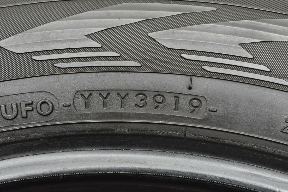 235|55R19
