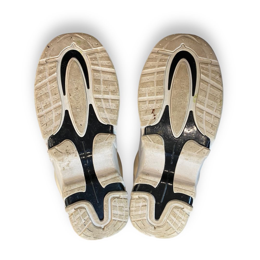 RAF SIMONS RUNNER ANTEI サイズ43 ホワイト - メルカリ