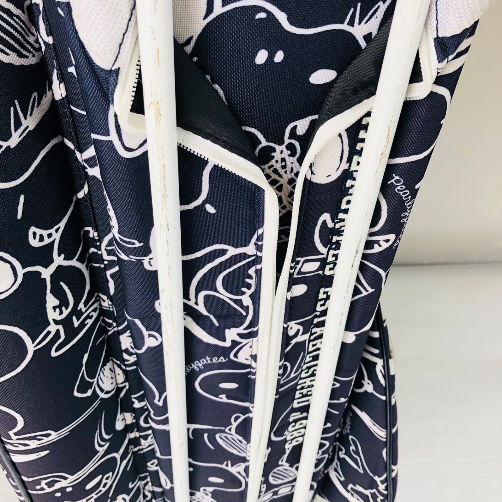 人気ブランドが大特価。 パーリーゲイツ スヌーピ 一 コラボ Pearly Gates SNOOPY スタンド キャディバッグ ゴルフバッグ ゴルフ 初心者 入門 全国送料無料、代引も有！