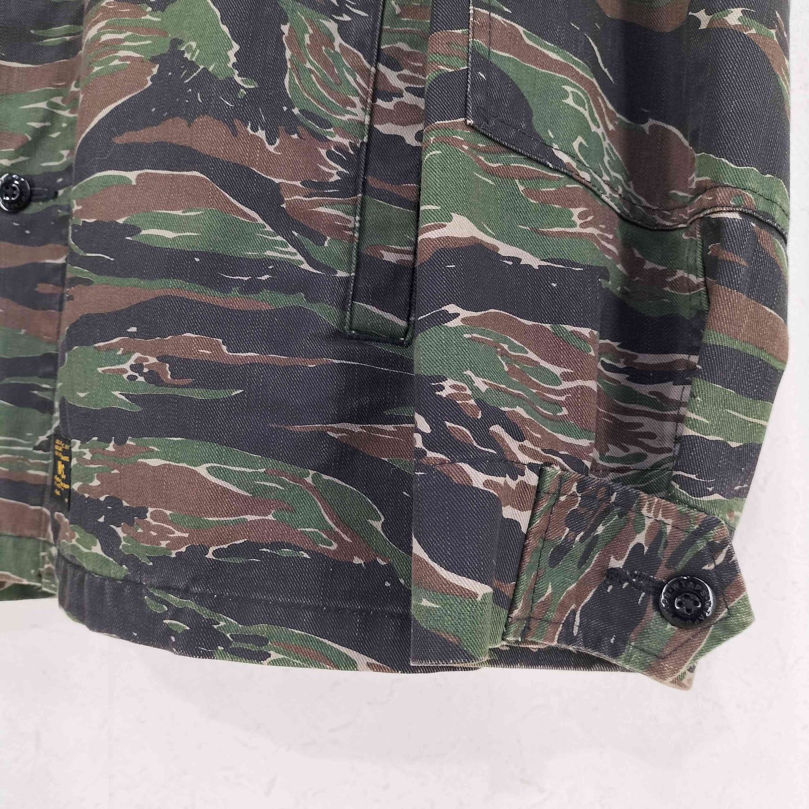 wtaps] SCOUT LS 01 タイガーカモ ミリタリーシャツ 1｜ファッション
