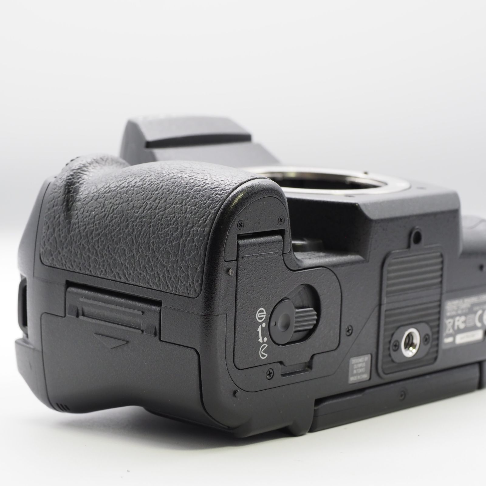 ☆ショット数13031回の極上品☆ OLYMPUS E-5 ボディ #2740 - メルカリ