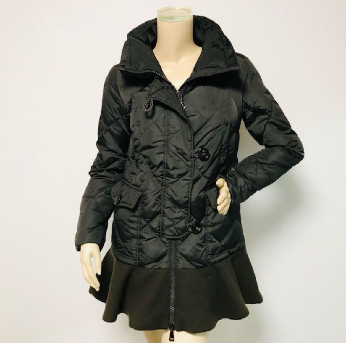 MONCLER☆モンクレール・VAULOGE レディース ブランドアイコンワッペン 