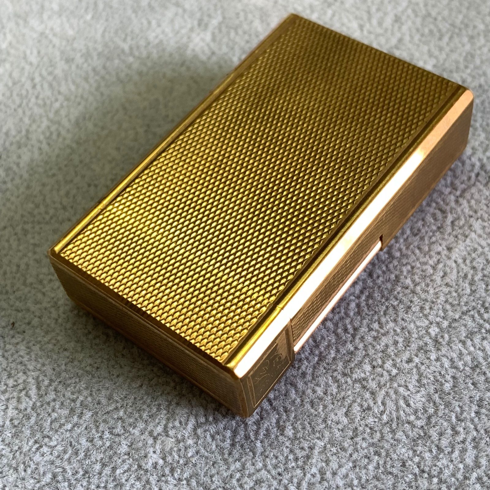 S.T. Dupont デュポン　ライター　ゴールド S.T.DUPONTデュポン ライター ゴールド - メルカリ