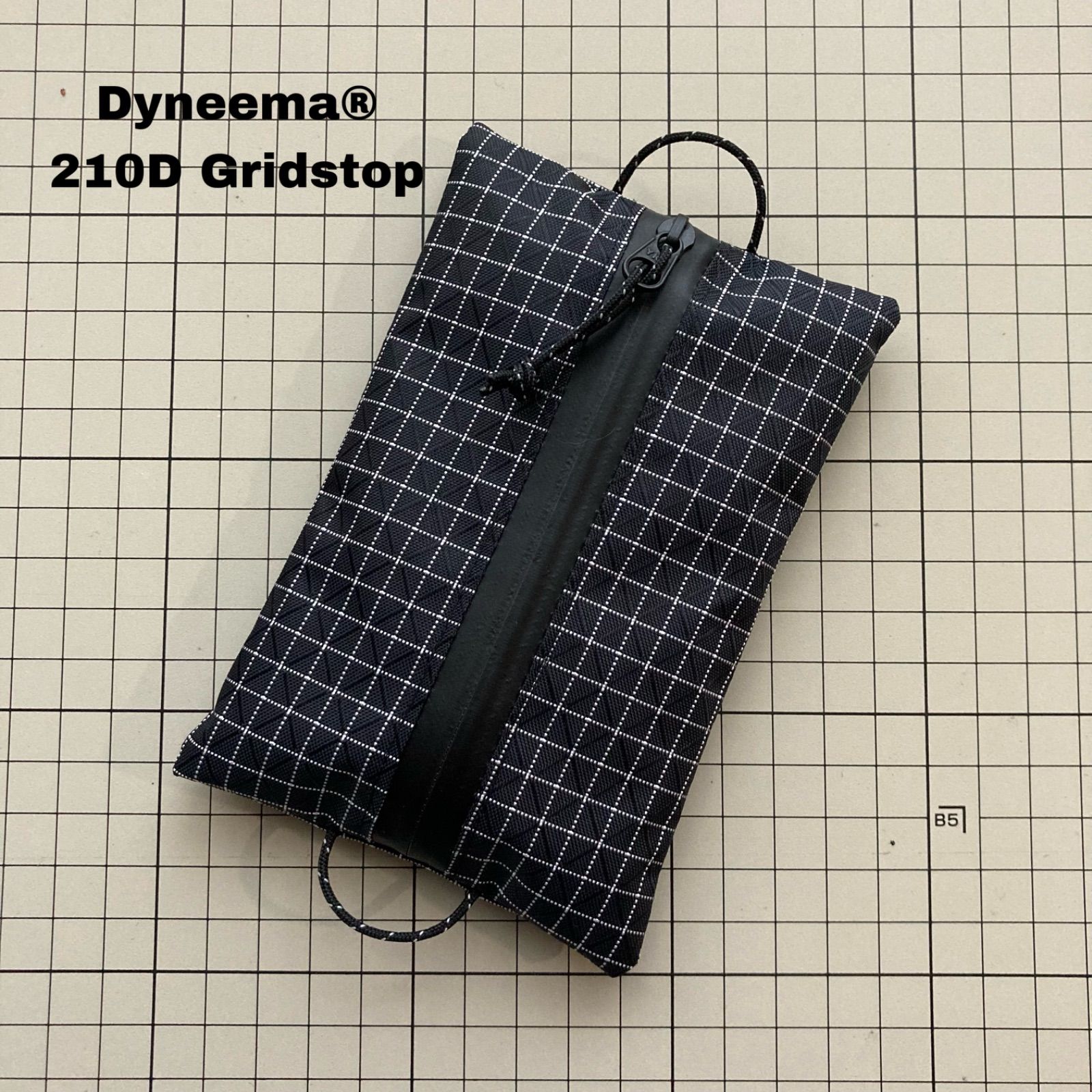 Big into Energy ポケットティッシュ Big into Energy ポケットティッシュ