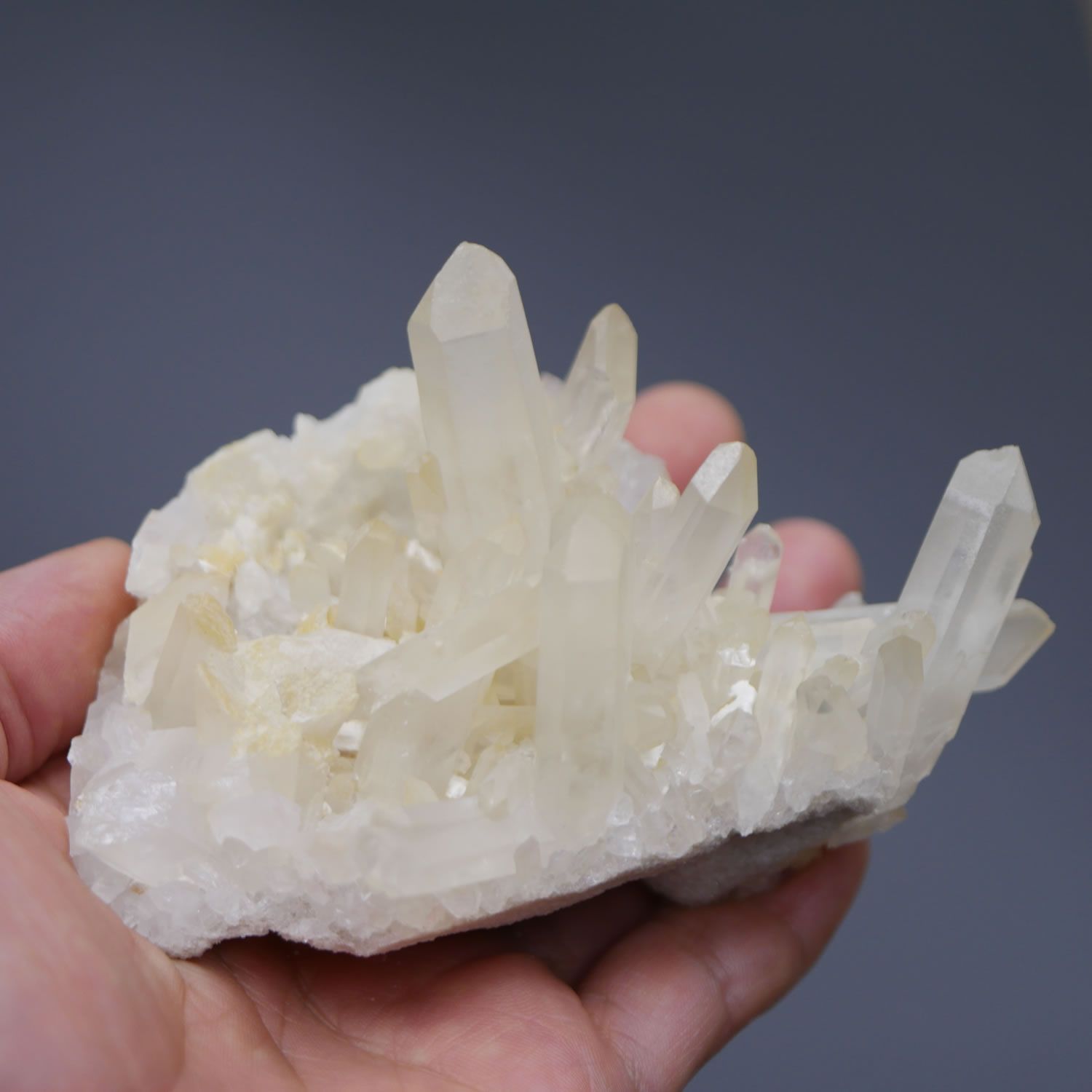 【美品✨迫力の1.1kg 水晶クラスター マダガスカル産㊵】‪‪水晶 クラスター 美品✨迫力の1.1kg 水晶クラスター マダガスカル産㊵】‪‪水晶‬‬