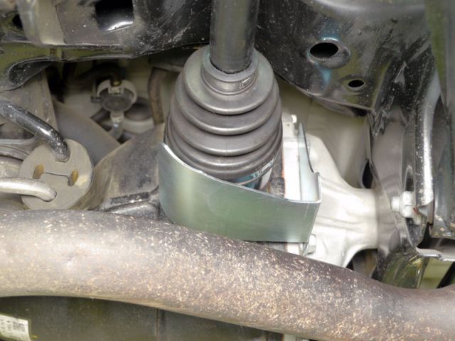 2.0L用ドライブシャフトブーツ遮熱板 965
