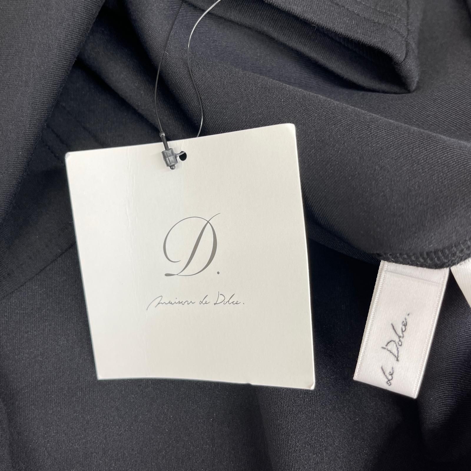 美品 maison de Dolce. メゾンドドルチェ タグ付き スクエアネック