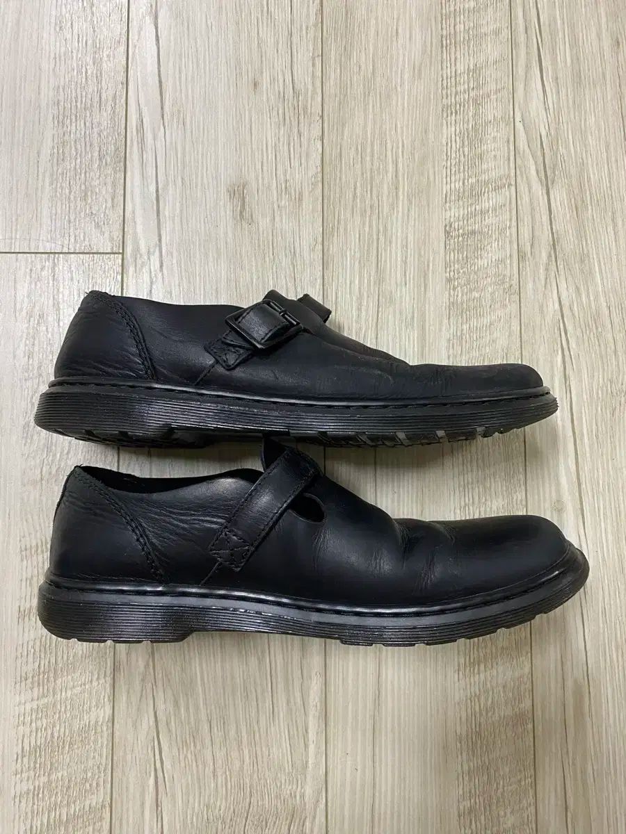 MARTENS