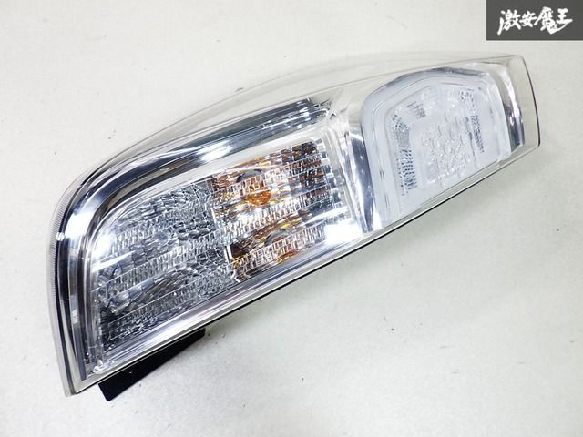 日産 デイズ ルークス ハイウェイスター　左右　テールライト 日産 純正 B21A デイズ ルークス ハイウェイスター LED テール