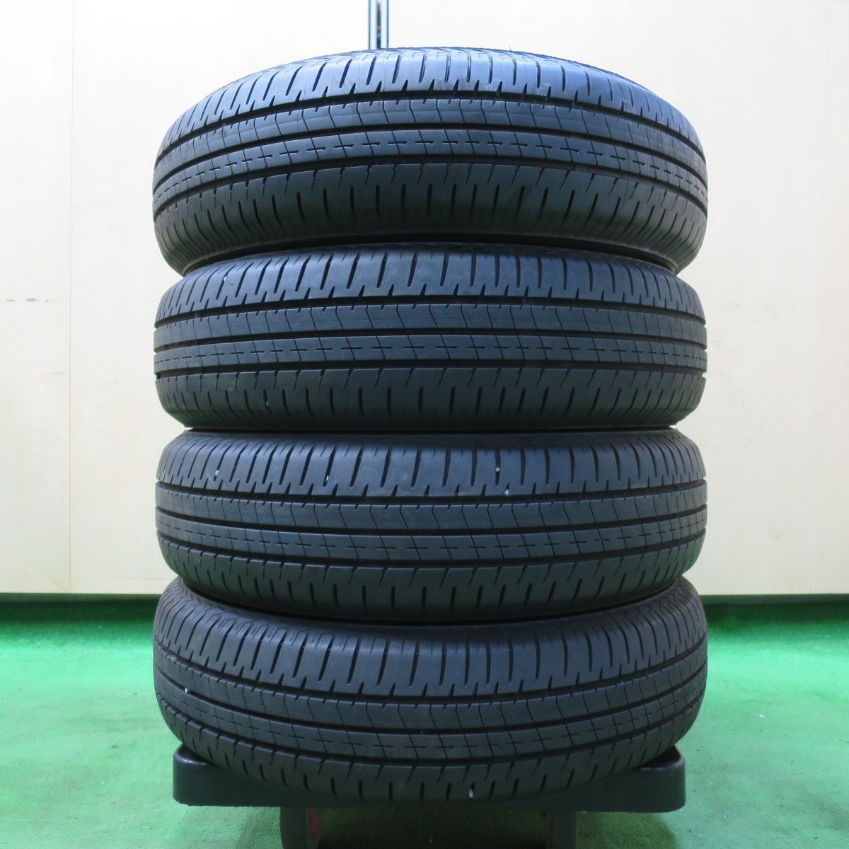 *送料無料* 1本未使用！バリ溝！23年！9分155/65R14 ブリヂストン エコピア NH200C タイヤ 14インチ N-BOX タント スペーシア ルークス等4072205イノタ