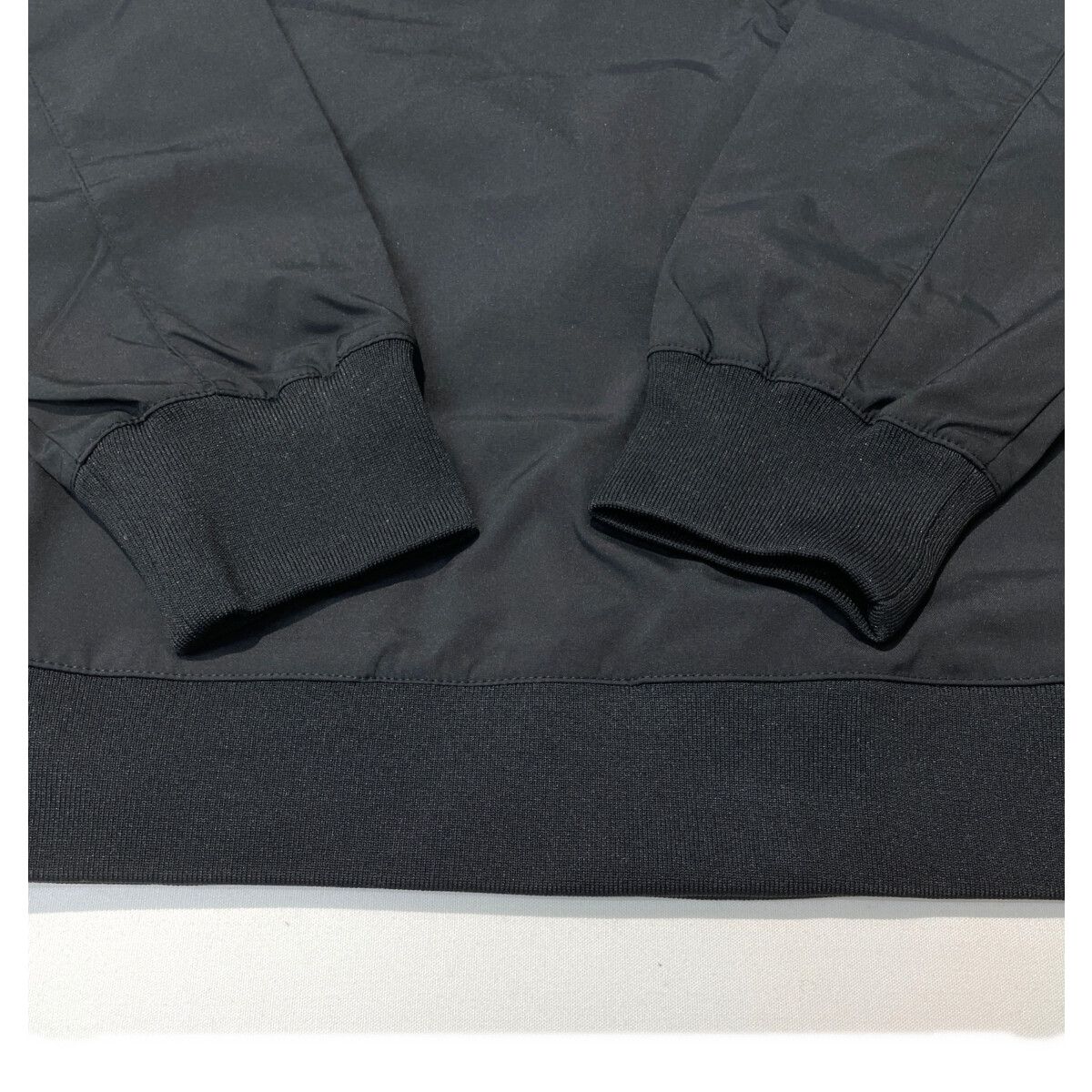 長袖 プルオーバー