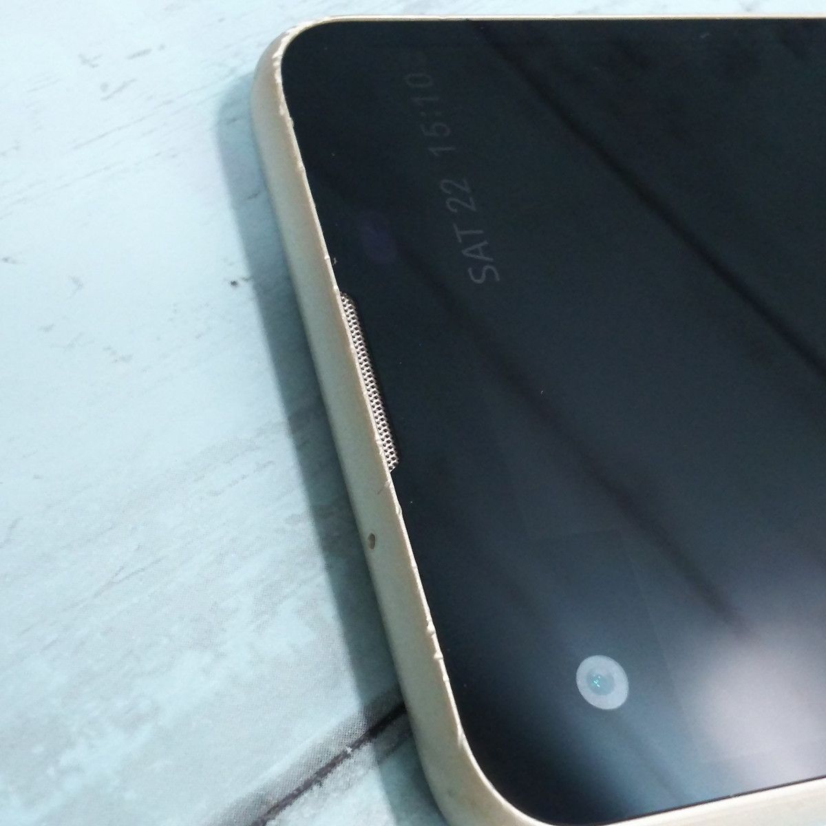 LG電子 LG X screen LGS02 Chanpaign gold J:COMモデル 本体 白ロム 