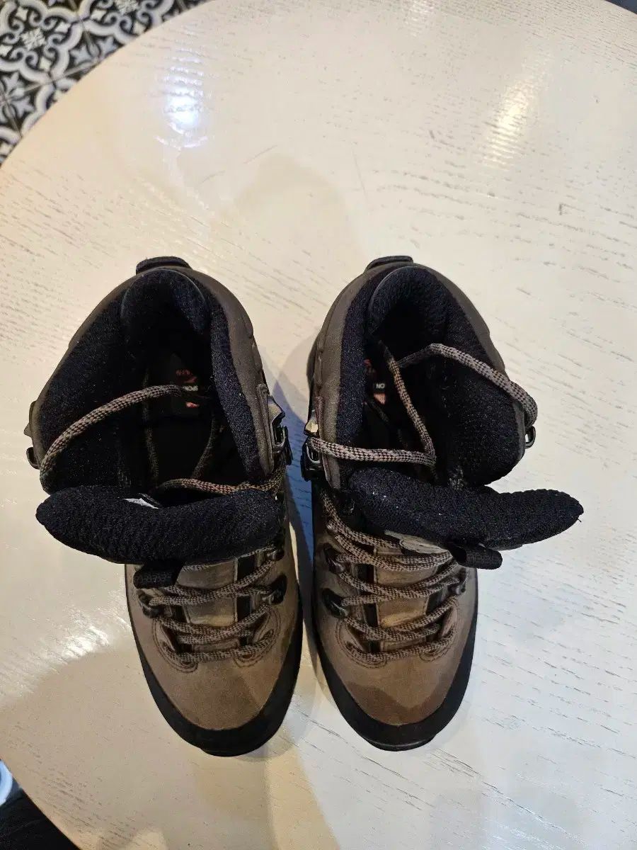 Kolon Sport コーロンスポーツ 2744 登山靴 235