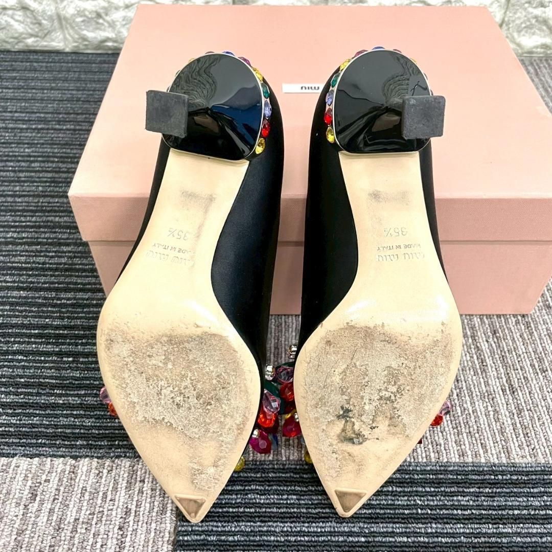 miumiu ミュウミュウ サテン ビジュー マルチカラー パンプス ブラック