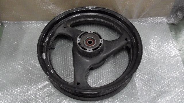 バンディット250 GJ77A-110xxx の リアホイール 1744765253