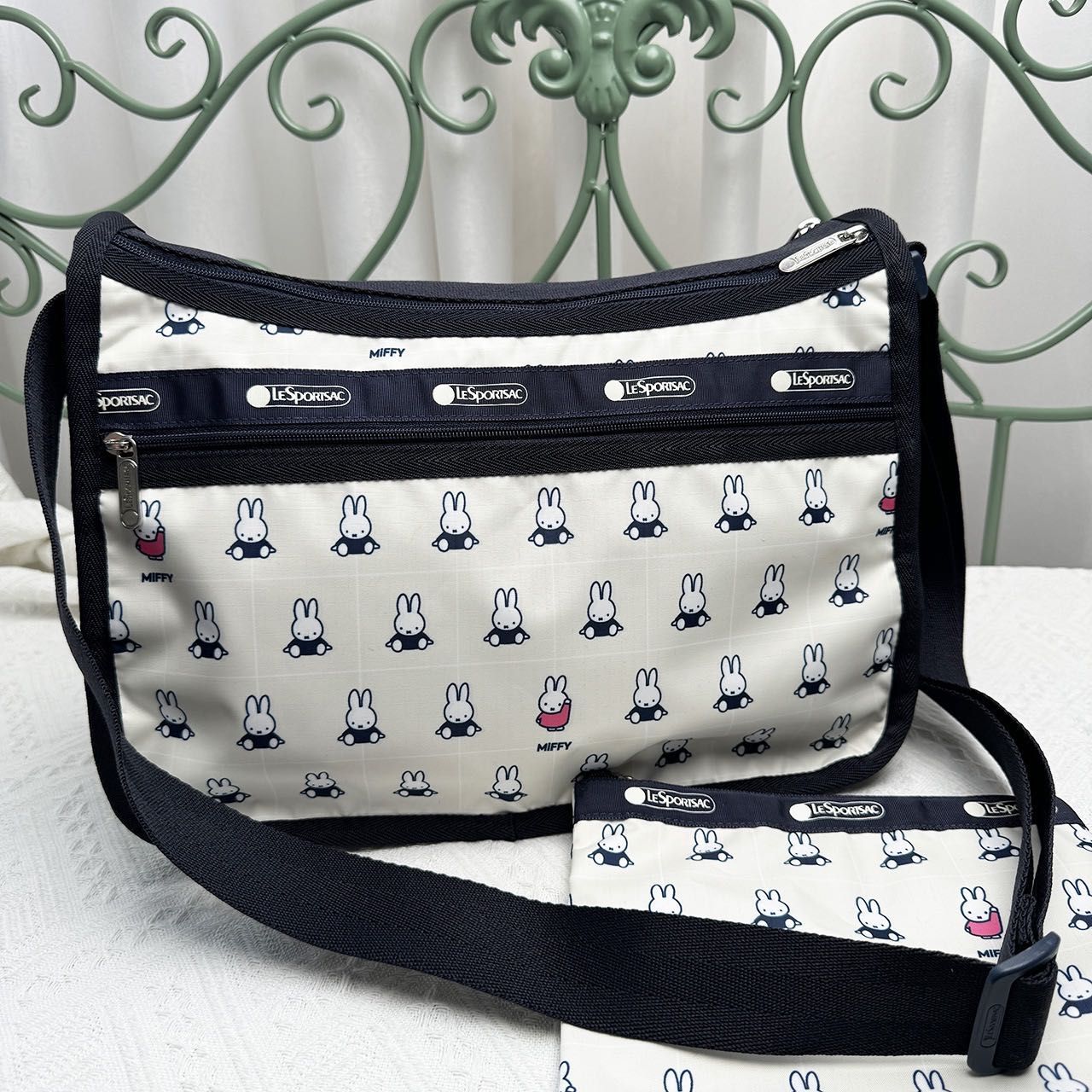 新品 レスポートサック ミッフィー ネイビー ショルダーバッグ