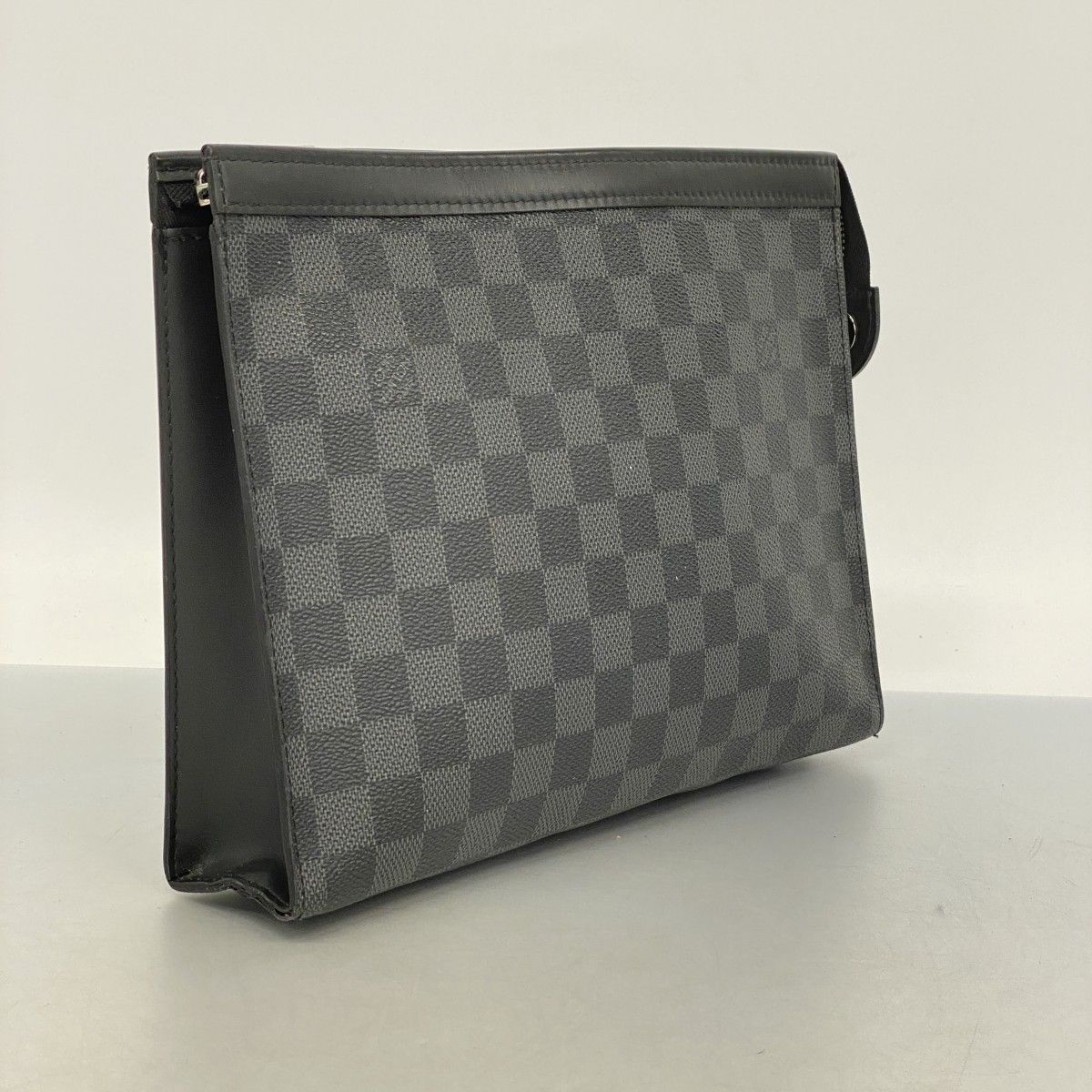 5md4074 ルイヴィトン クラッチバッグ ダミエ グラフィット ポシェットヴォワヤージュMM N41696 ブラック グレー メンズ レディース ユニセックス