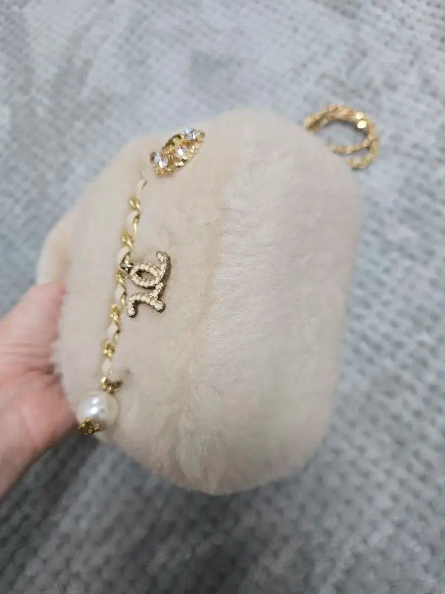 送料込み>The HANDSOME MINE ファー ダイヤモンドアート ミニ クロスバック