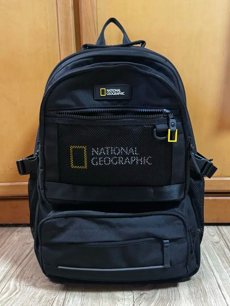 ステッカーヅケ】aeae エーイーエーイー ブルーチェック リュック