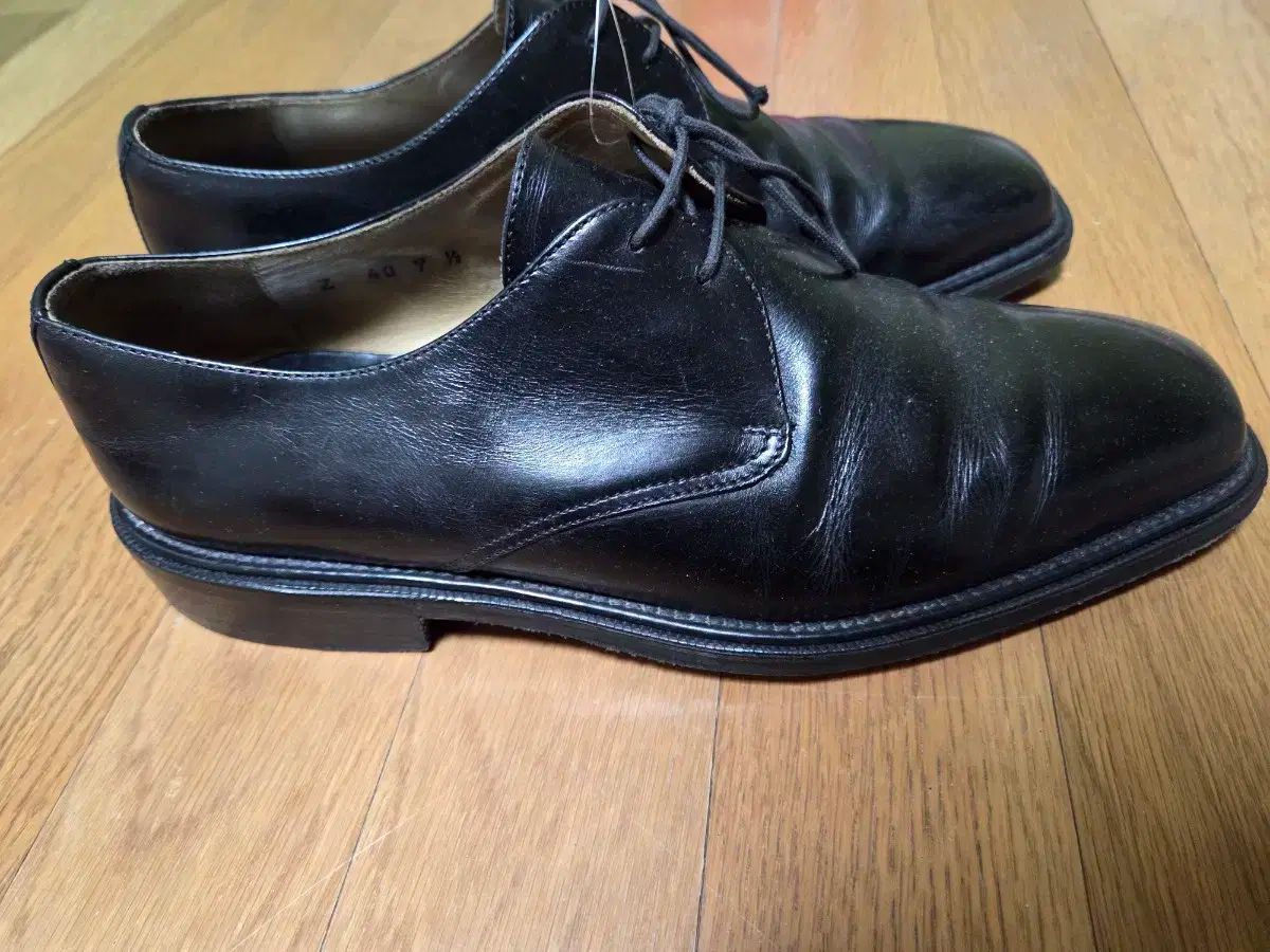 LOUIS VUITTON ブラック アリゾナラインローファー 約25.5cm 2025年