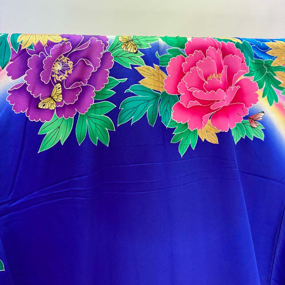 本振袖 引き振袖 正絹 青 花柄 古典 刺繍 結婚式 裄64.2cm B