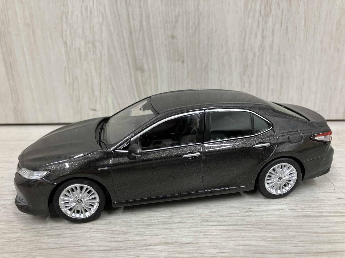 1/30 カムリ ハイブリッド CAMRY 50 後期 カラーサンプル ミニカー ダークスチールマイカ 1/30 トヨタ カムリ ハイブリッド CAMRY 50 後期 非売品 カラーサンプル ミニカー ダークスチールマイカ