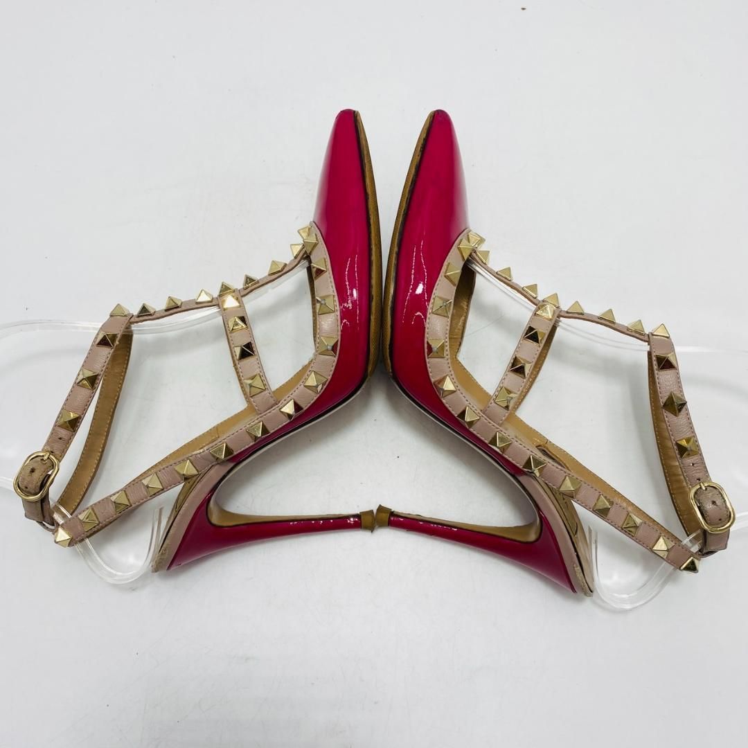 VALENTINO GARAVANI　ロックスタッズハイヒールパンプス　36 VALENTINO GARAVANI ロックスタッズハイヒールパンプス 36