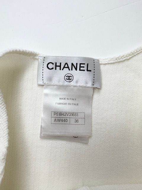 15Aザルツブルクライン獅子ボタン付コットンブラウス CHANEL