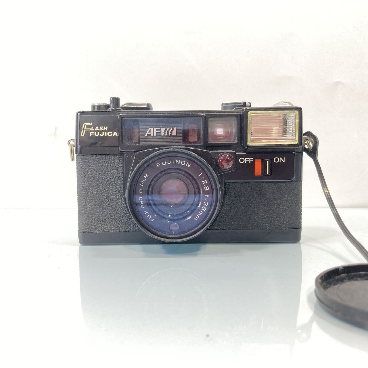FLASH FUJICA AF フィルムカメラ ジャンク (管理番号：OKU9036