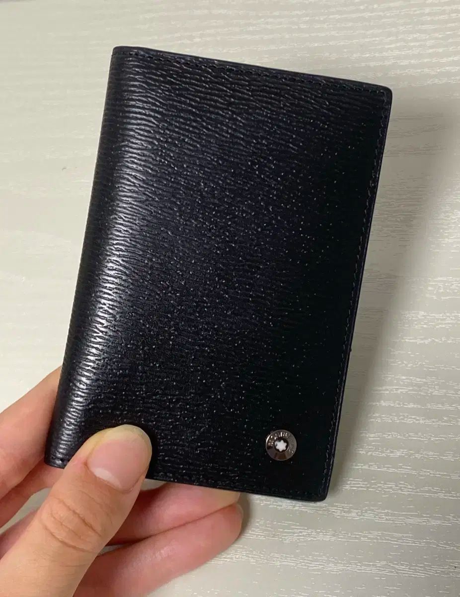 美品 MONTBLANC モンブラン カードホルダー 名刺入れ ブラック Amazon.co.jp: [モンブラン] 名刺入れ 7167 ビジネスカードフォルダー