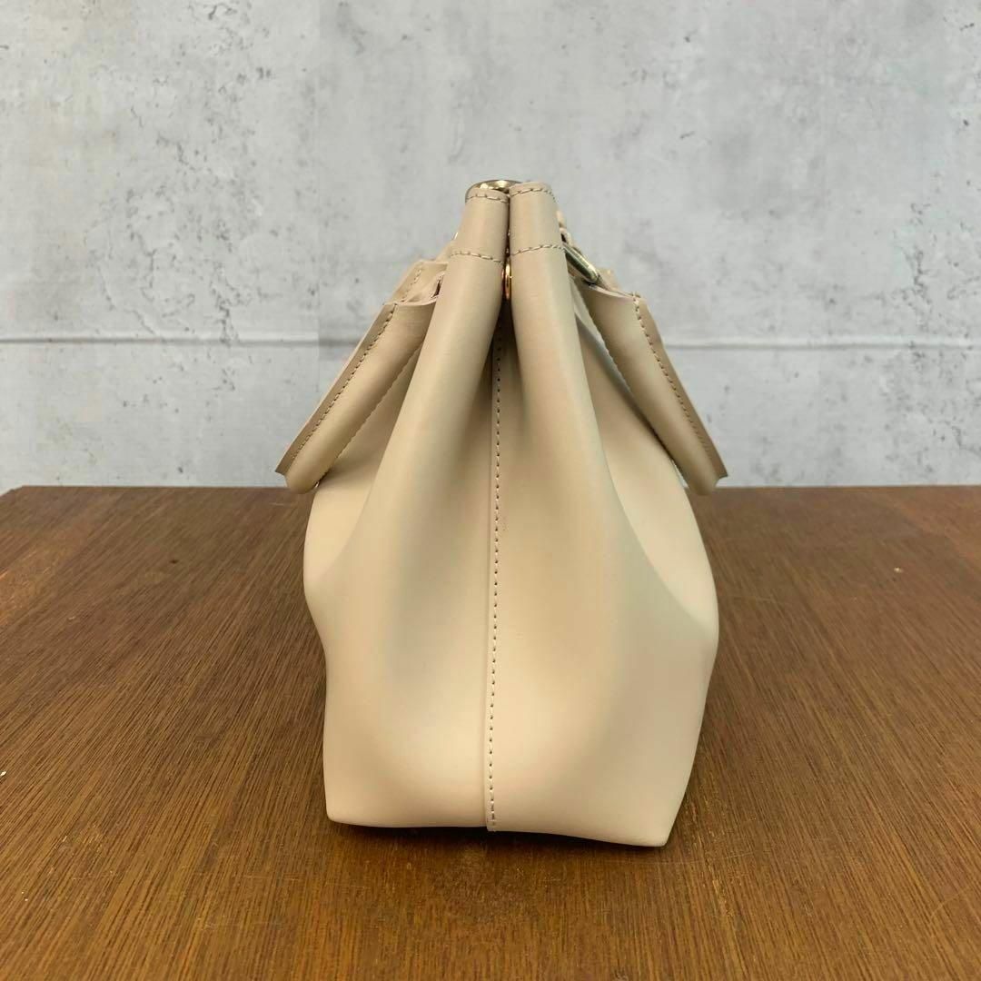 gianni notaro 2wayショルダーバッグ ベージュ ☆ □□ - メルカリ