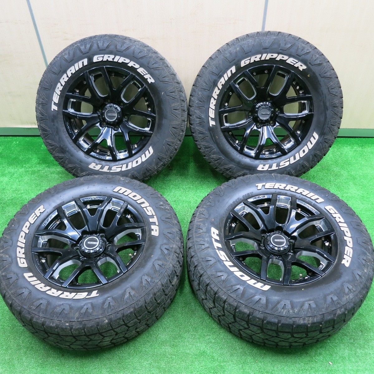CX-8 225/65R17インチ ケンダ KENDA KR36 5H114.3 スタッドレスタイヤ