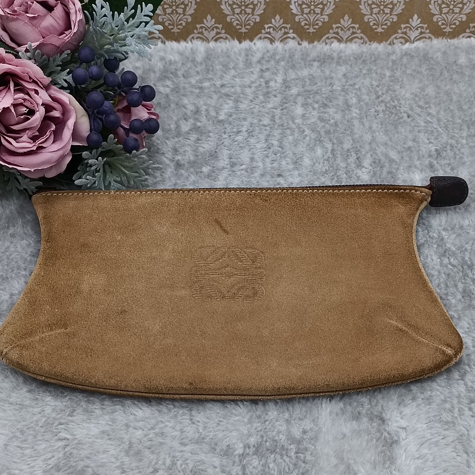 送料無料 店舗 》 LOEWE ロエベ 小物入れ クラッチバッグ スエード ポーチ バッグ