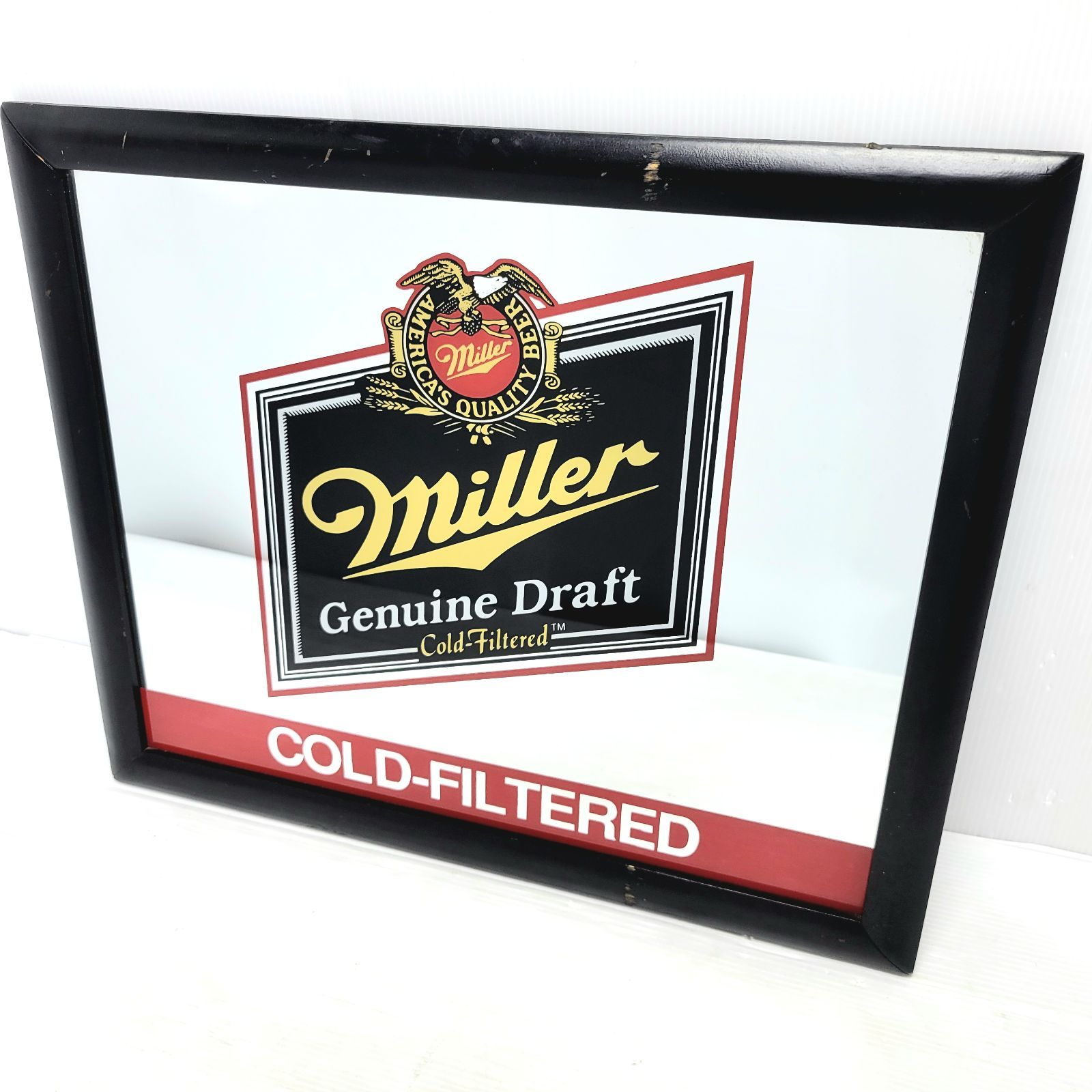 Miller Genuine Draft パブミラー